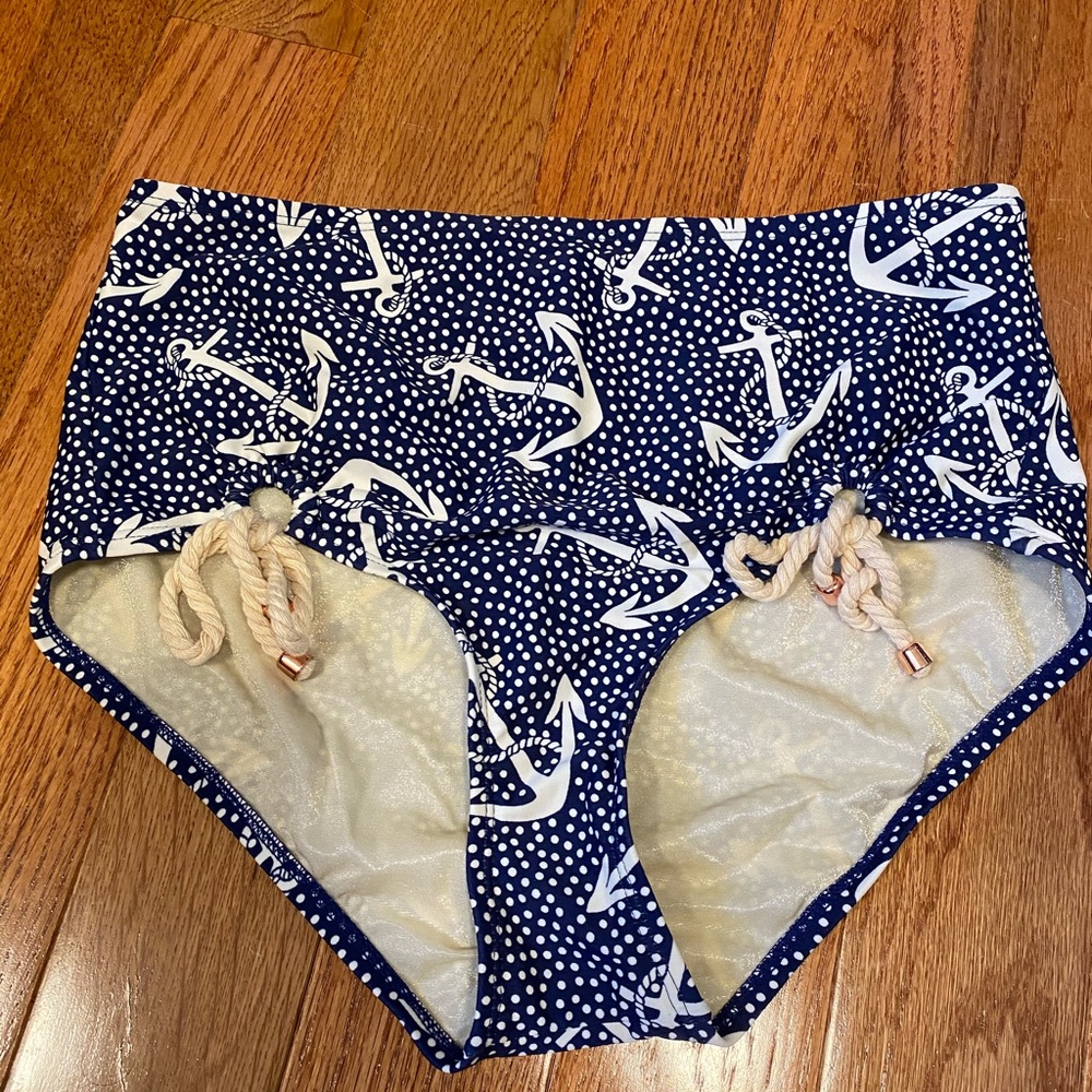 Nautical Anchor high rise Bakini bottoms